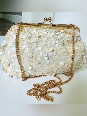 NWOT Ann Taylor Studio Collection Sequin Frame Clutch Bag Ivory with Gold Chain